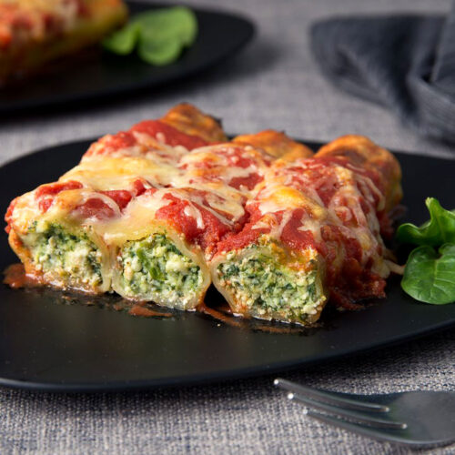 Traditional Italian Cannelloni